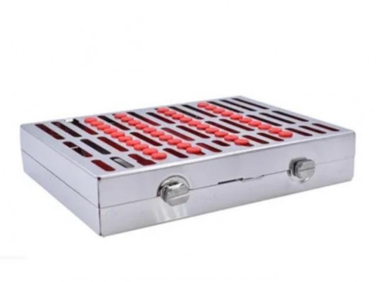 CASSETTE ROJO DIN 20...