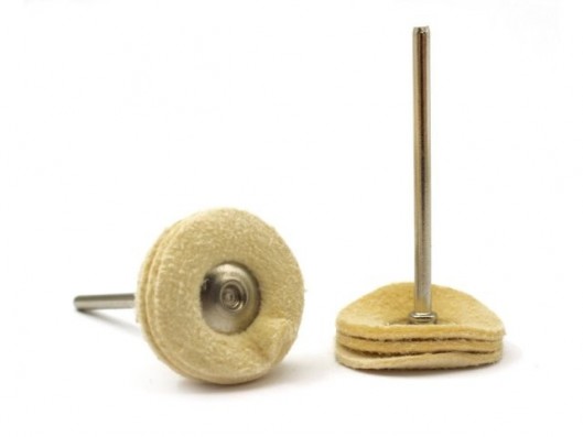 CEPILLO CUERO BLANCO 22 mm