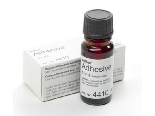 ADHESIVO UNIVERSAL CUBETAS...